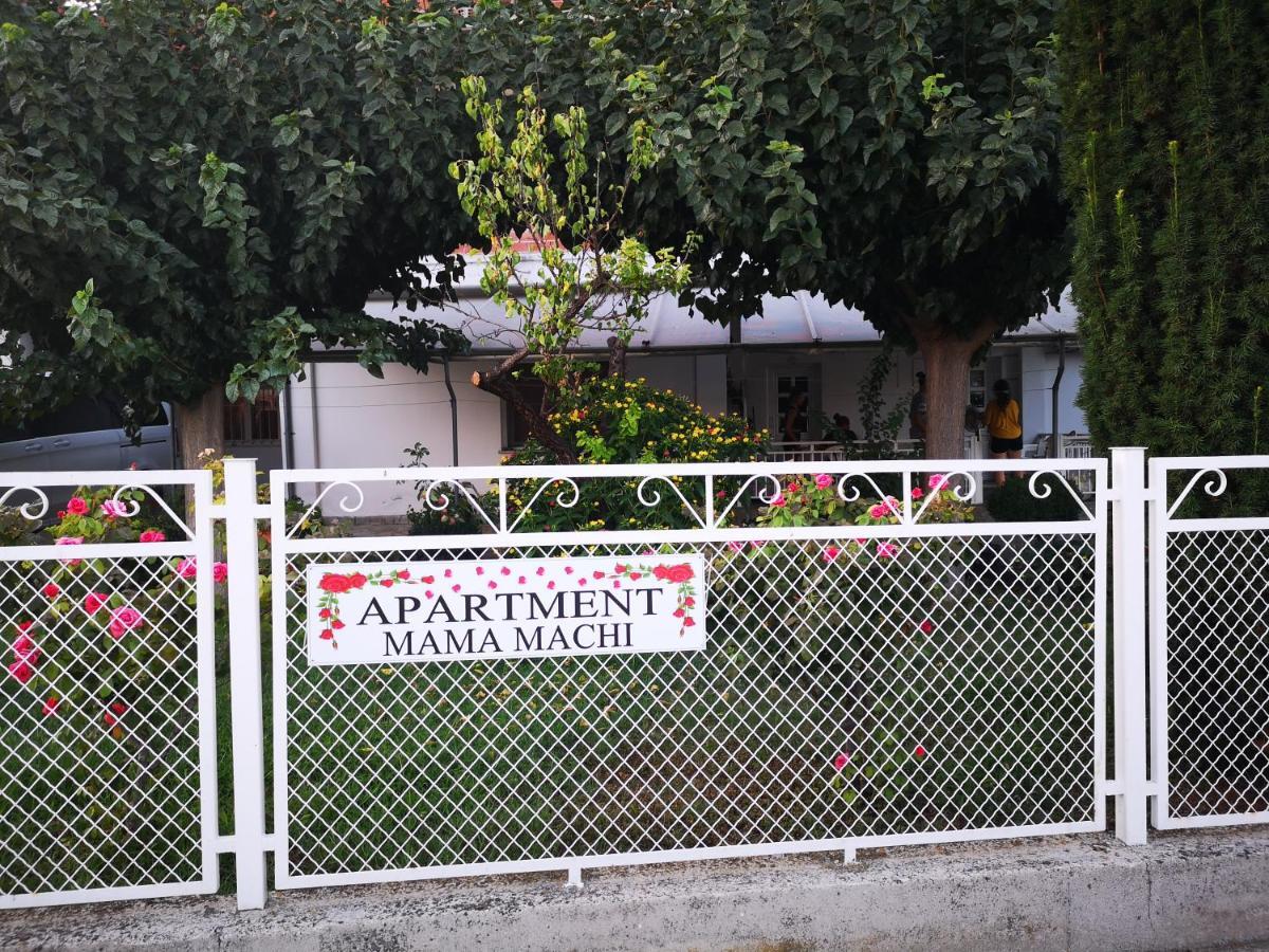 Apartment Korinos Mama Machi Exterior photo